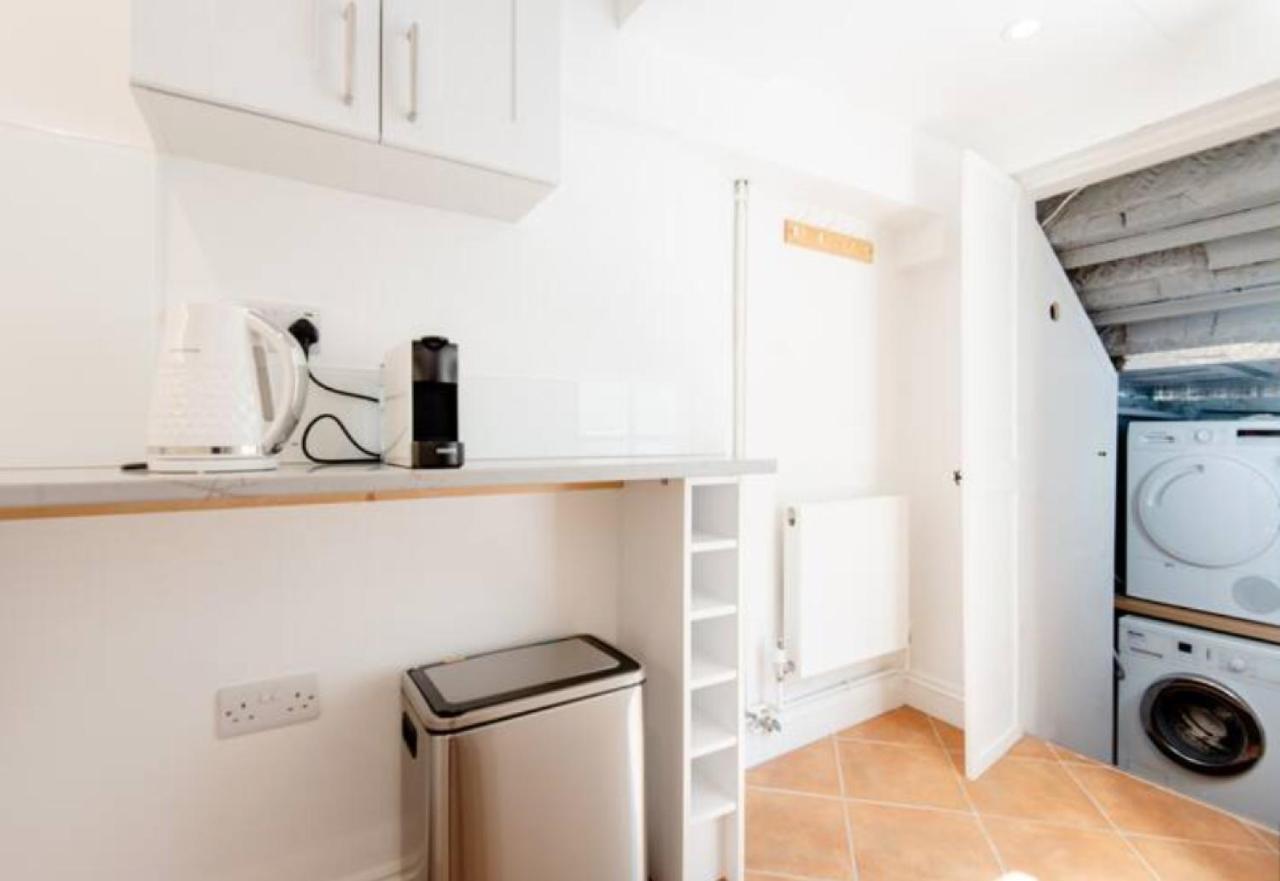 Well-positioned Flat London