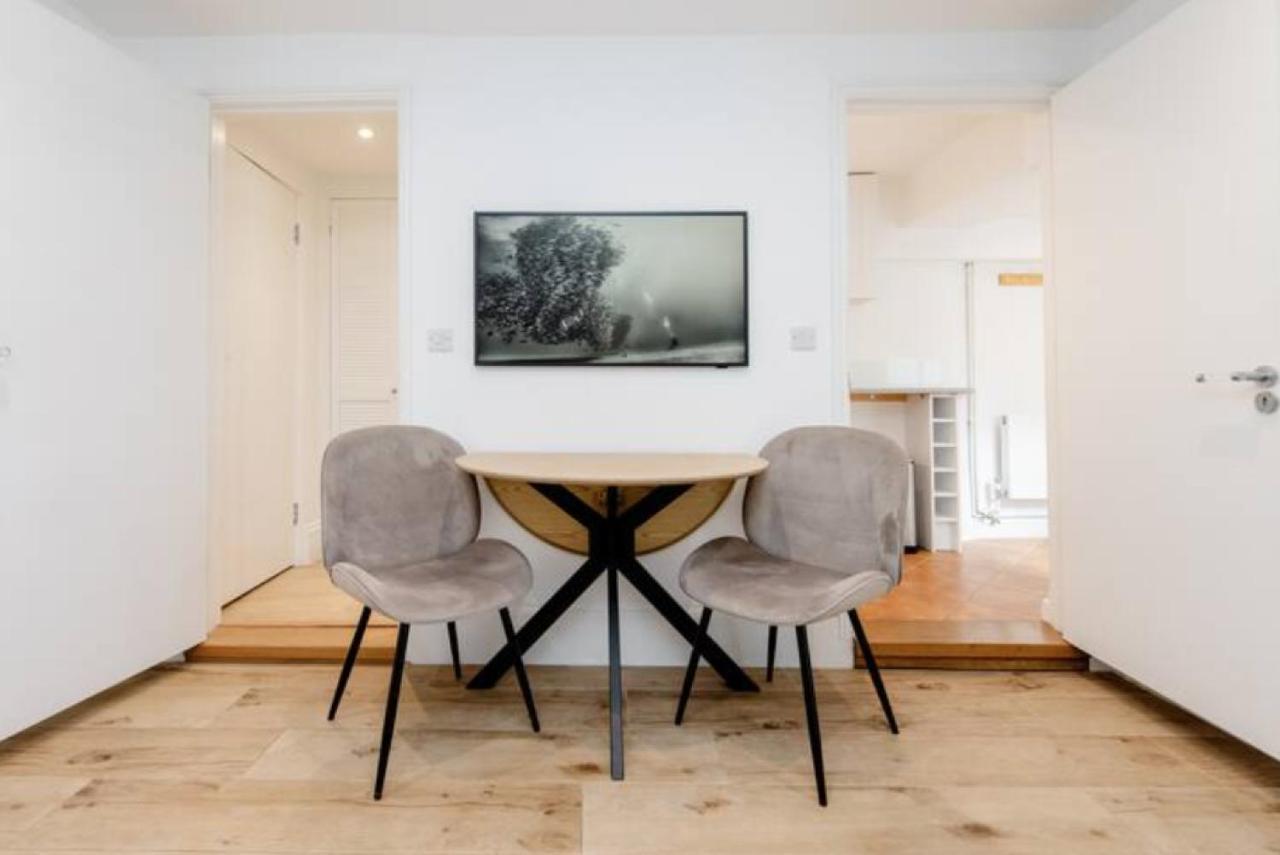 Well-positioned Flat Apartment