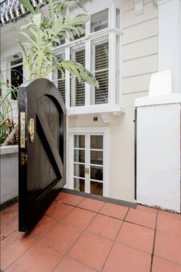 Well-positioned Flat Apartment *